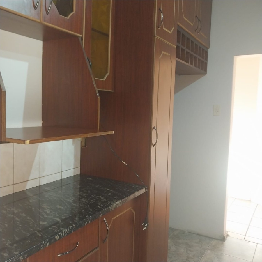 3 Bedroom Property for Sale in Rhodesdene Northern Cape